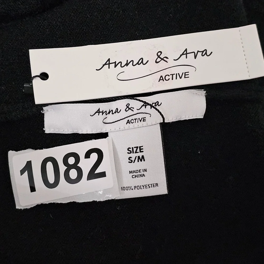 Anna & Ava Sweater Top Vest Small/Medium Black Sleeveless‎ Open Back 1082